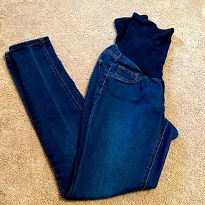 Jessica Simpson maternity jeggings